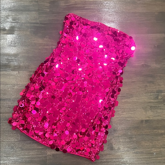 Pink Sequin Strapless Dress - Picture 5 of 5